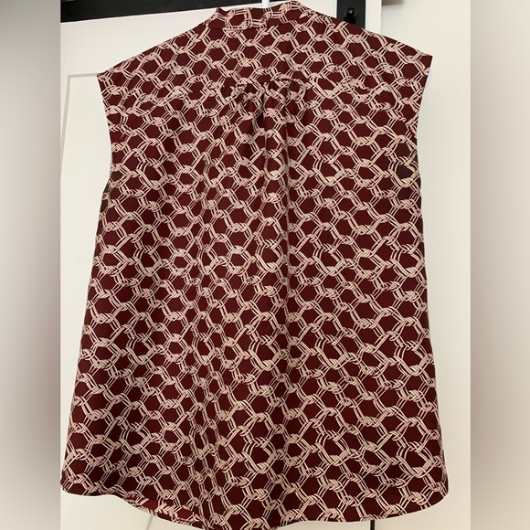 J. Crew Silk Sleeveless Blouse (4) - Picture 2 of 7